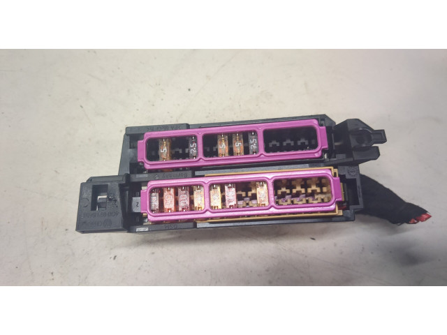 Блок предохранителей  Audi A6 (C7) 2011-2014           3