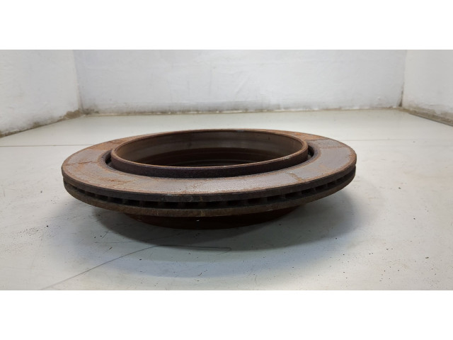 Диск тормозной Infiniti QX80 2014-2017 задний