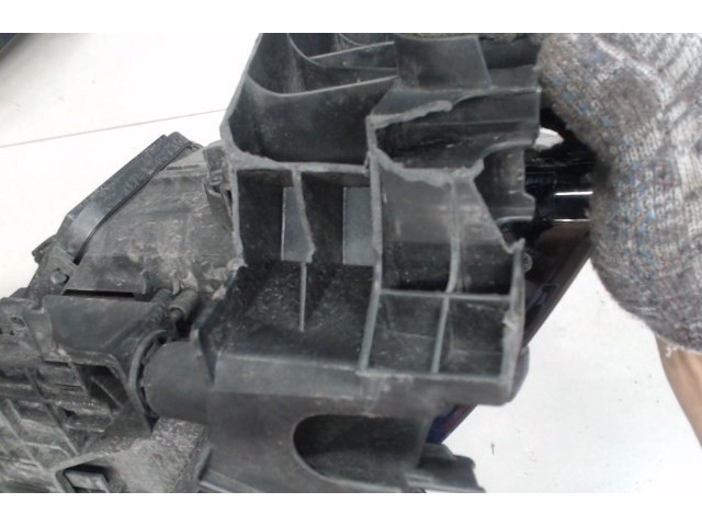 Фара передняя  Audi Q5 2008-2017 левая 