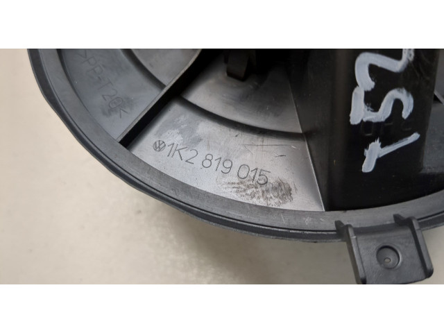 Моторчик печки Skoda Octavia (A5) 2004-2013 1K2819015C 1K2819015C