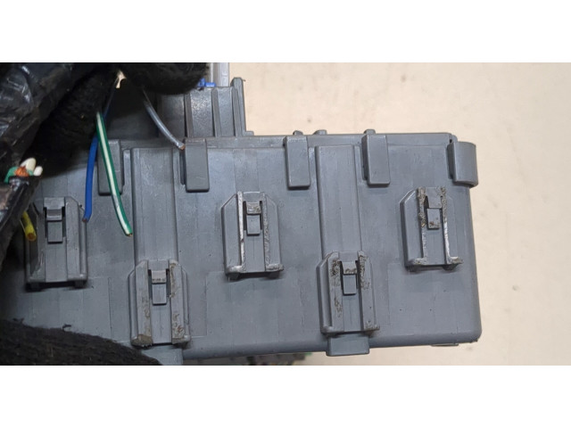 Блок предохранителей  Acura MDX 2016-2020         