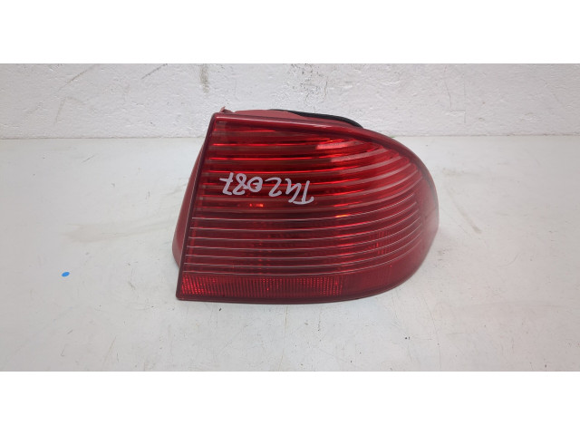 Задний фонарь          