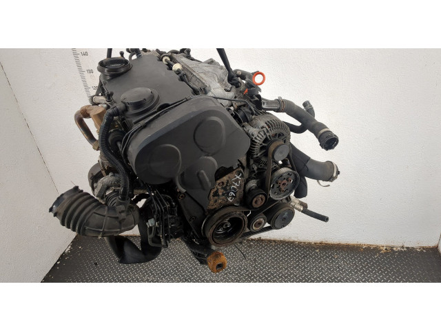 Форсунка топливная Audi A6 (C6) 2004-2011