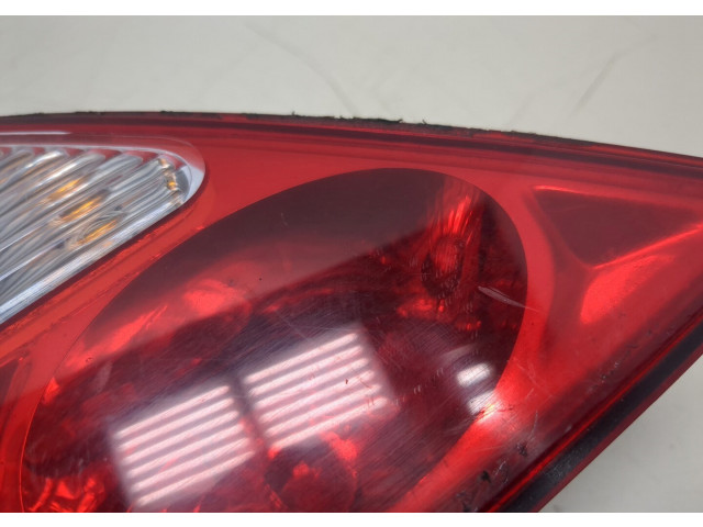 Задний фонарь          