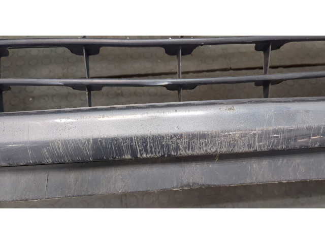 Бампер Nissan Note E11 2005-2013 передний