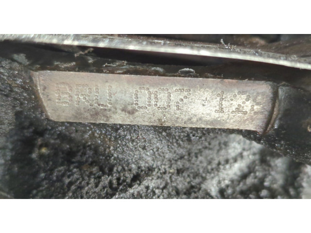 Форсунка топливная  Volkswagen Touran 2003-2006         