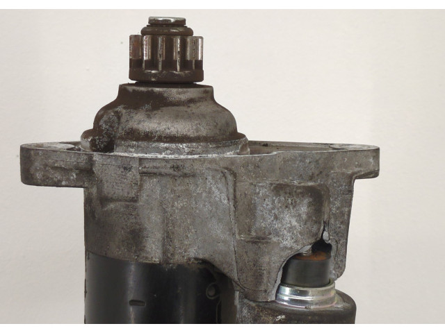 Стартер  Skoda Rapid 2012-2020 1.2     