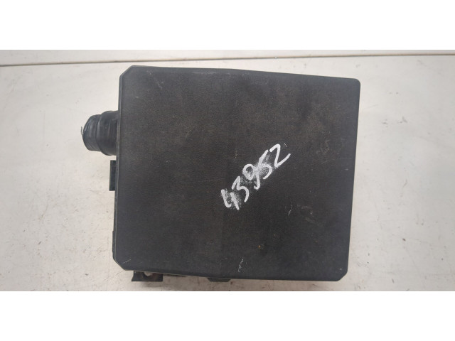 Блок предохранителей Mitsubishi Lancer 10 2007-2015