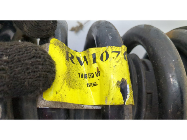 Стойка амортизатора  Infiniti QX56 2004-2010 56110ZC085, 540107S102     