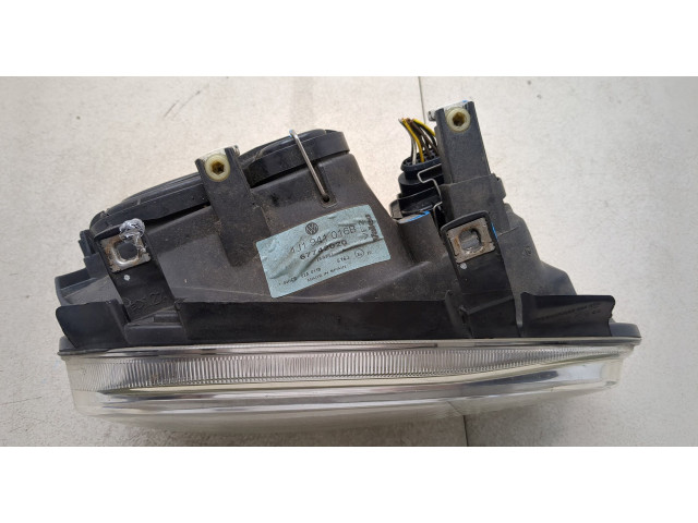 Фара передняя  Volkswagen Golf 4 1997-2005 правая 