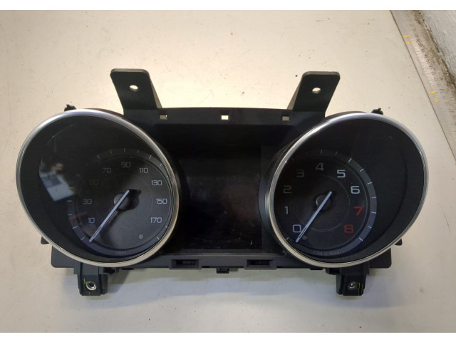 Панель приборов Jaguar XE 2015-2025 GX7310849AF