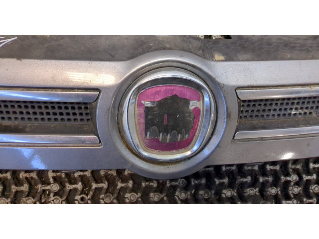 Решетка радиатора  Fiat Panda 2003-2012          1.2 