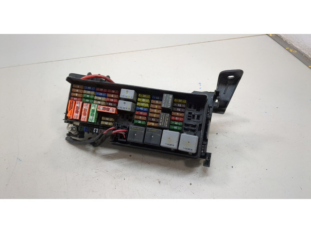 Блок предохранителей Mercedes ML W164 2005-2011 A1645402372