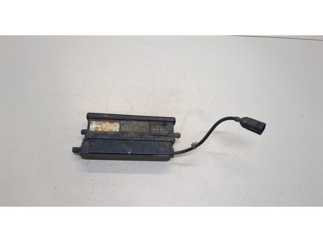 Радар круиз контроля  Infiniti QX56 2004-2010 284377S600       