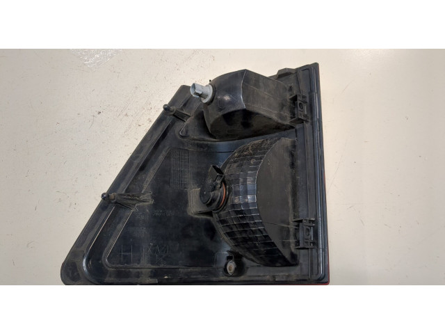 Задний фонарь