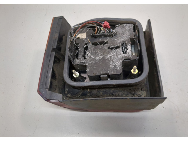 Задний фонарь          