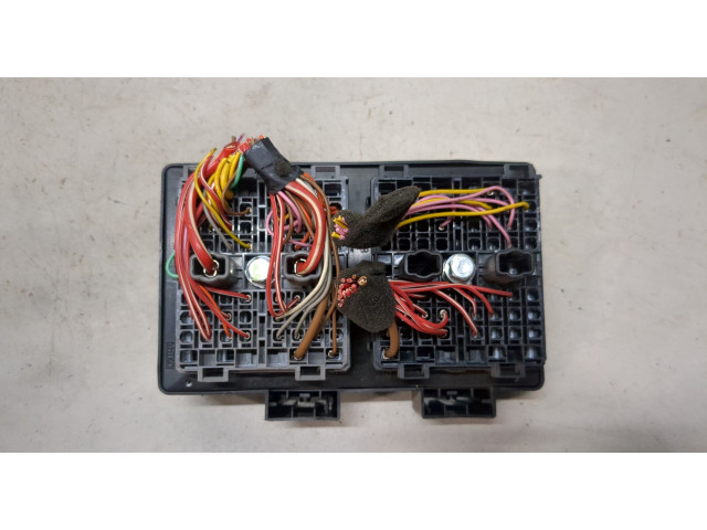 Блок предохранителей Chevrolet Captiva 2006-2011