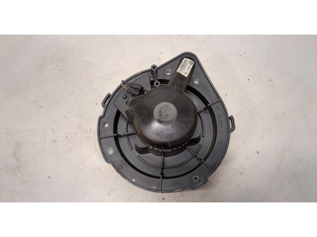 Моторчик печки Volkswagen Passat 5 2000-2005