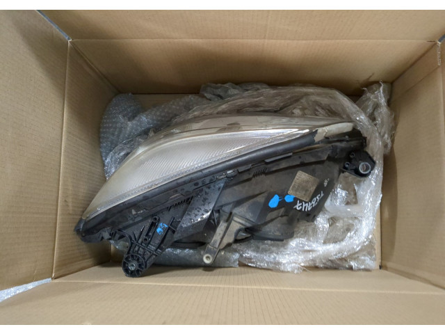 Фара передняя  Mercedes C W204 2006-2015 левая 