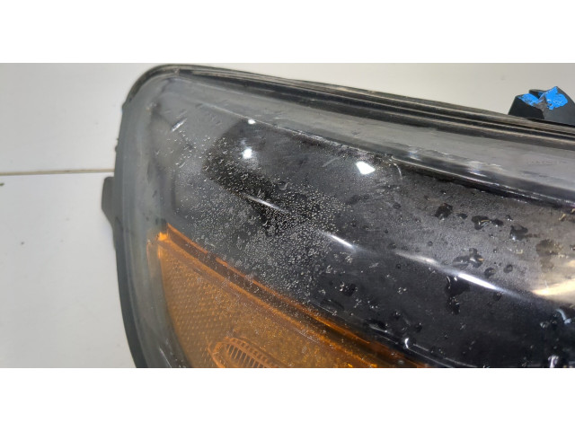 Фара передняя  Ford Explorer 2019- правая 