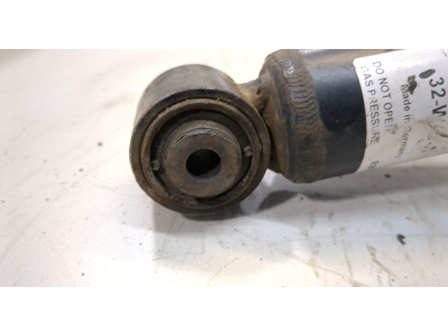 Стойка амортизатора Porsche Cayenne 2002-2007