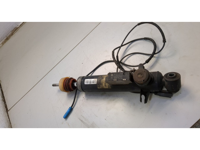 Стойка амортизатора  BMW X5 E70 2006-2013 33526781924, 6781924     