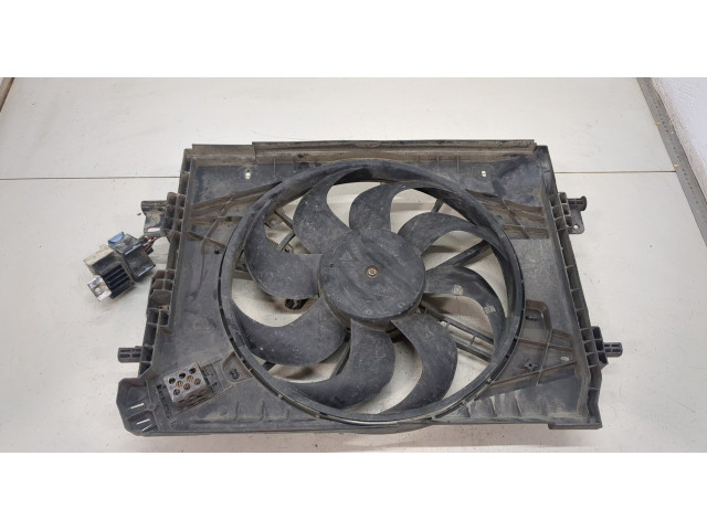 Вентилятор радиатора  Dacia Sandero 2013-2020           