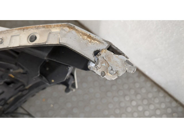 Решетка радиатора  Mercedes GL X164 2006-2012          