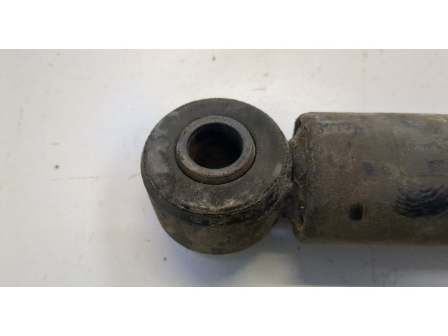 Стойка амортизатора  Mitsubishi Montero Sport / Pajero Sport 1996-2008      