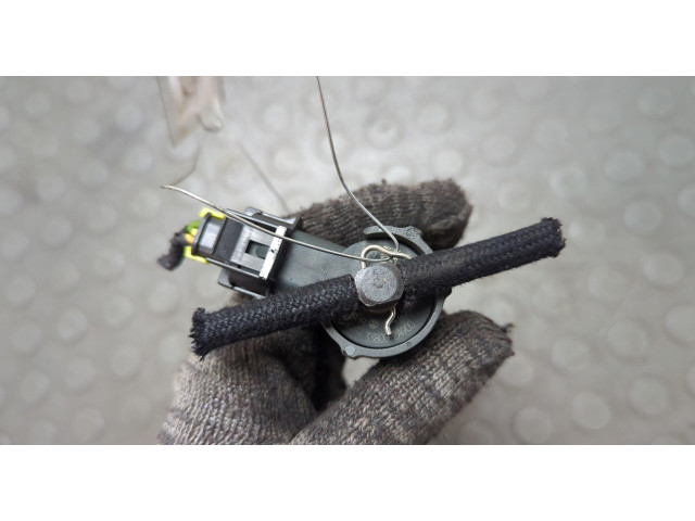 Форсунка топливная  KIA Ceed 2007-2012         