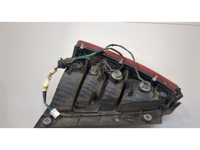 Задний фонарь          