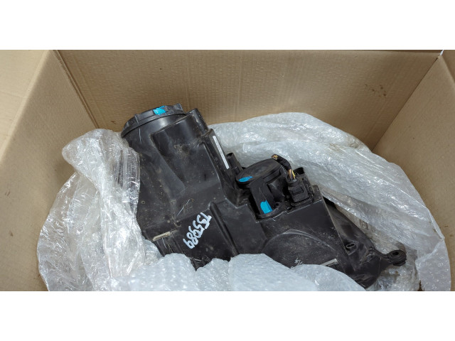 Фара передняя  Volkswagen Jetta 5 2004-2010 левая 