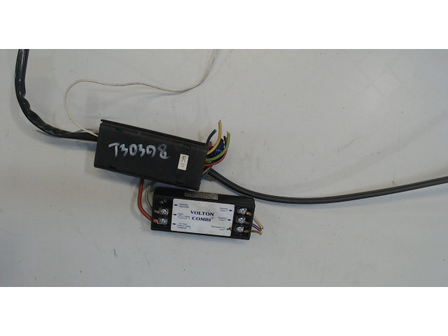 Блок предохранителей  Volkswagen Phaeton 2002-2010      38904PCT41   