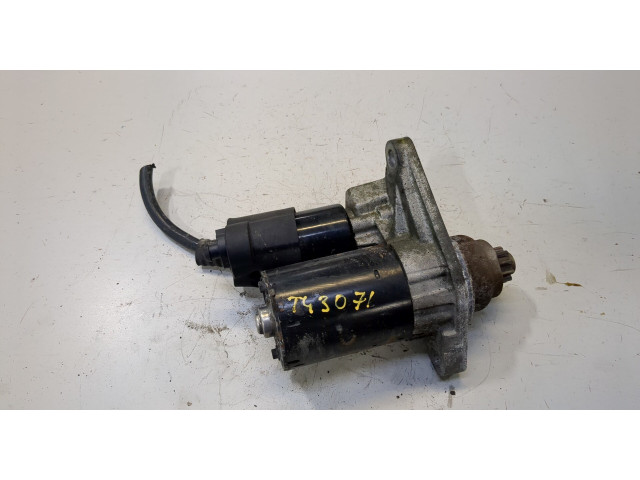 Стартер  Volkswagen Golf 5 2003-2009 1.4     