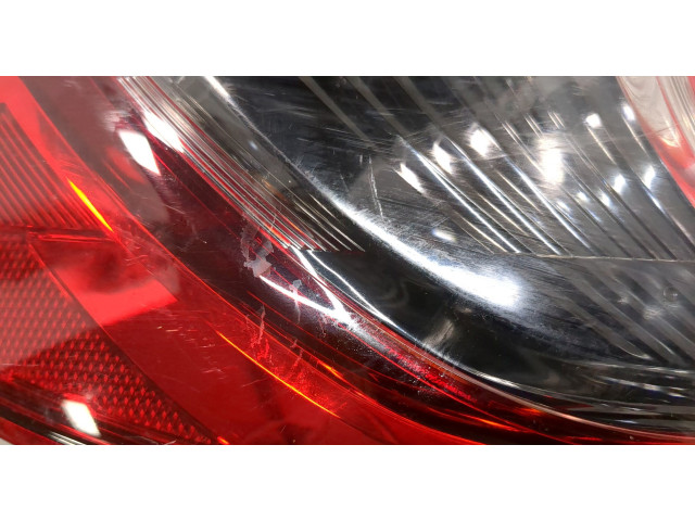 Задний фонарь