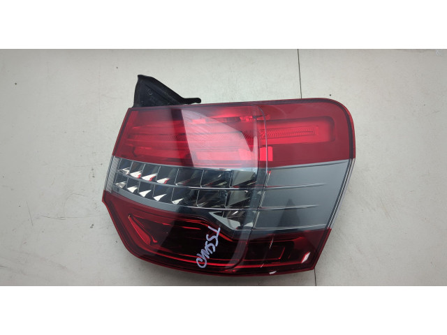 Задний фонарь          