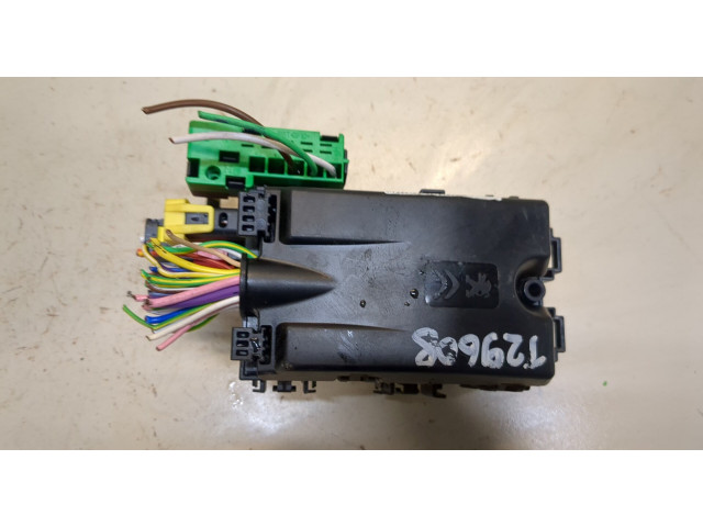 Блок предохранителей Citroen C4 Picasso 2016-2018 1.2