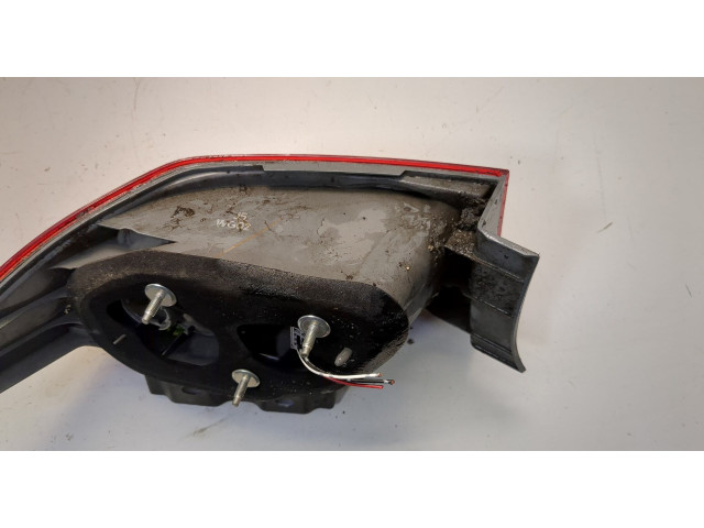 Задний фонарь          