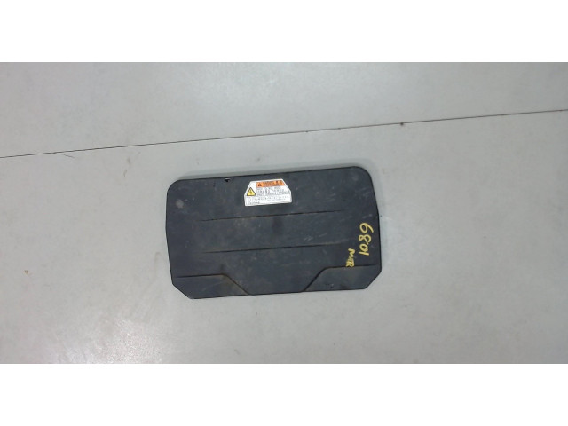 Крышка блока предохранителей  Toyota Camry V40 2006-2011           2.4