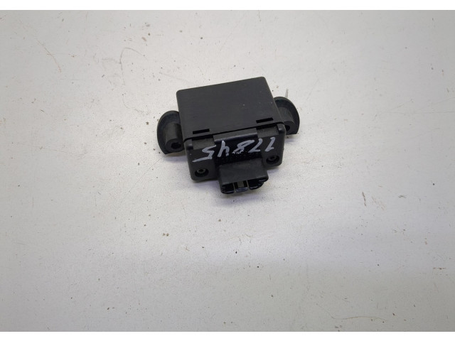 Дисплей бортового компьютера  Cadillac Escalade 2 2001-2006 15766504       