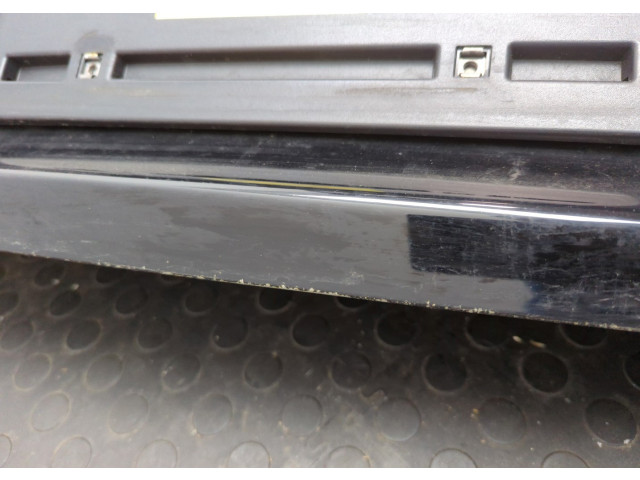 Задний фонарь 8U0945094AB