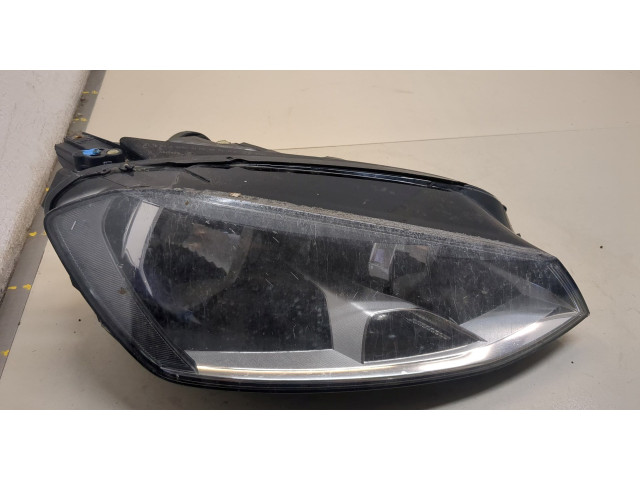 Фара передняя  Volkswagen Golf 7 2012-2020 правая 