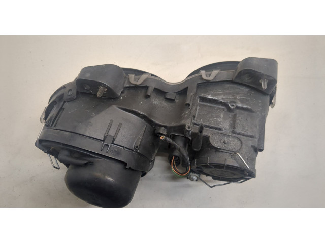 Фара передняя  Jaguar X-Type 2001-2009 правая 