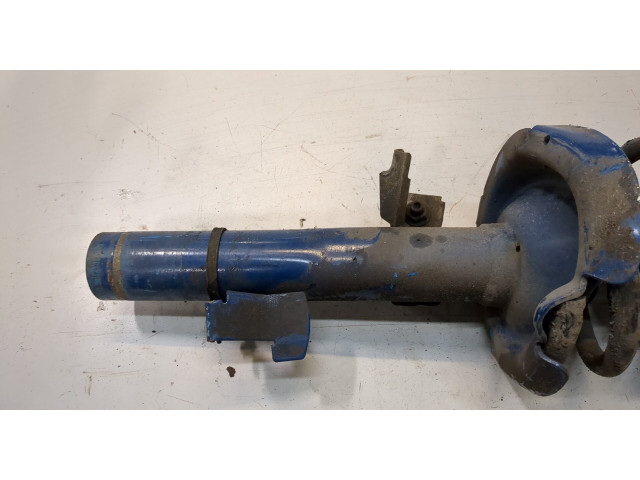 Стойка амортизатора  Ford Kuga 2008-2012      