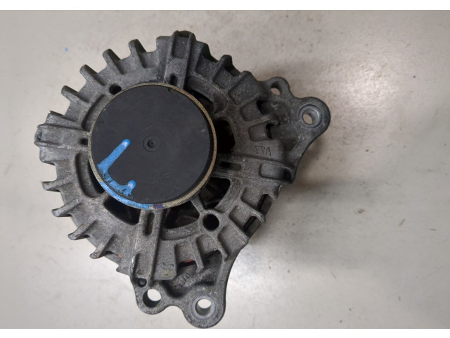 Генератор  Volkswagen Touareg 2010-2014           3.6 бензин