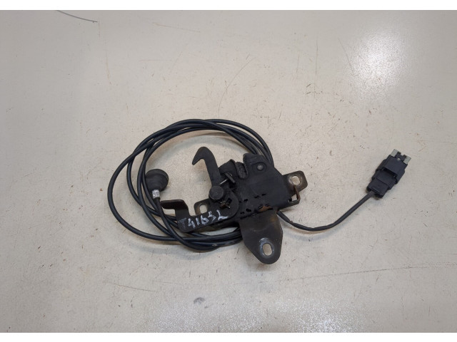 Замок капота  Chevrolet Captiva 2006-2011     