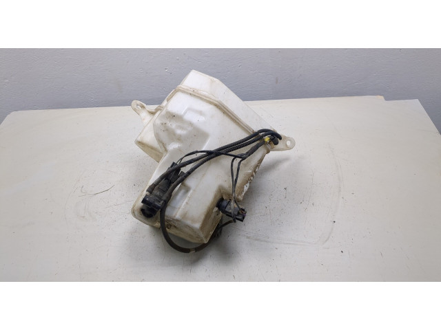 Бачок омывателя Jeep Grand Cherokee 2004-2010