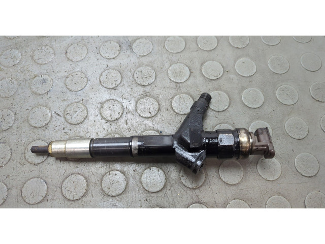 Форсунка топливная Nissan Pathfinder 2004-2014