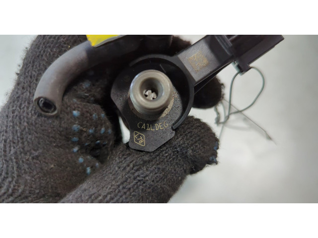 Форсунка топливная  Renault Koleos 2008-2016    7701476567     