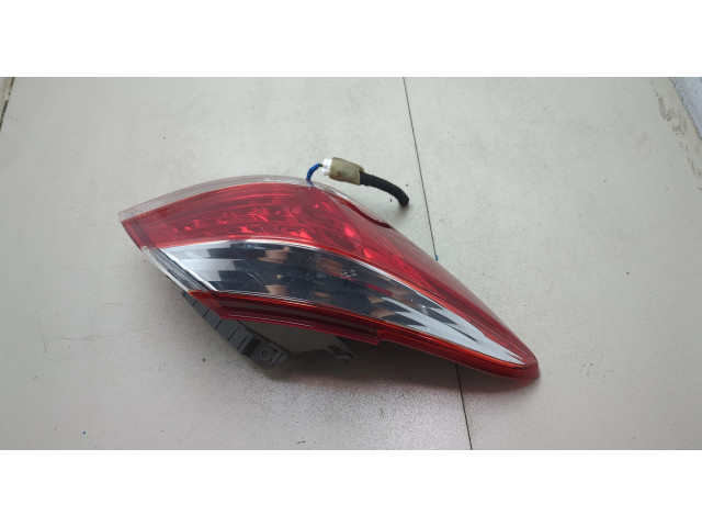 Задний фонарь          